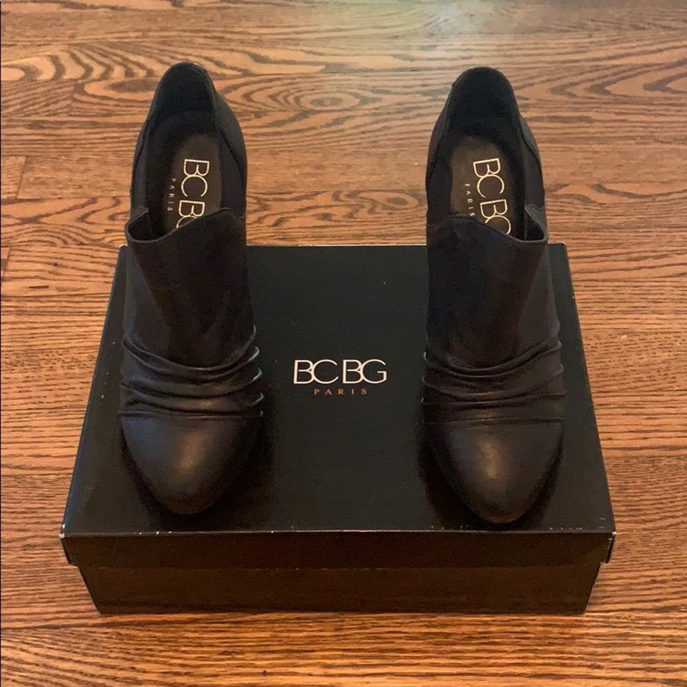 BCBG Benita Black Booties